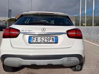 Usata Mercedes GLA180 Business 122 CV (89 kW) 2019 Bianco SUV