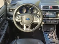 Usado Subaru Outback 150 CV (110 kW) 2015 Gris Familiar