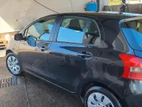 Usata Toyota Yaris 90 CV (66 kW) 2008 Nero Utilitaria