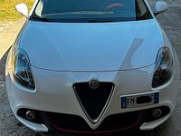 Usata Alfa Romeo Giulietta Business 120 CV (88 kW) 2017 Bianco Utilitaria