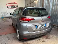 Usata Renault Scénic IV Zen 110 CV (80 kW) 2018 Grigio Monovolume