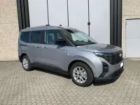 Usata Ford Tourneo Courier Titanium 125 CV (91 kW) 2025 Grigio Monovolume