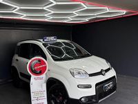 Usata Fiat Panda 4x4 S 84 CV (61 kW) 2019 Bianco Utilitaria
