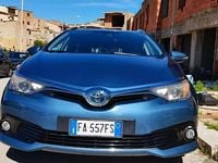 Usata Toyota Auris Hybrid Active 99 CV (72 kW) 2015 Station wagon