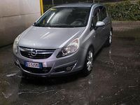 Usata Opel Corsa Edition 75 CV (55 kW) 2010 Grigio Berlina