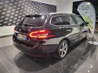 Usata Peugeot 308 Allure 120 CV (88 kW) 2017 Nero Berlina