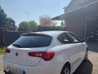 Usata Alfa Romeo Giulietta Business 120 CV (88 kW) 2017 Bianco Utilitaria