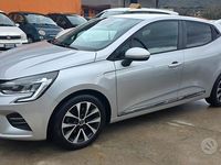 Usata Renault Clio V Zen 115 CV (84 kW) 2020 Grigio Berlina