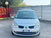 Usata Renault Scénic II 130 CV (95 kW) 2008 Grigio Monovolume