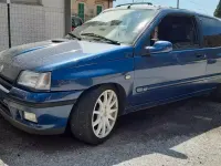 Usata Renault Clio 135 CV (99 kW) 1995 Utilitaria