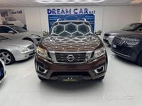 Usata Nissan Navara Tekna 190 CV (139 kW) 2016 Marrone Pick-up