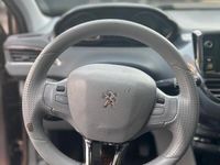 usata Peugeot 208 1.6 e-HDi 92 CV Stop&Start 3 porte Allure
