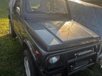Usata Suzuki Samurai 69 CV (50 kW) 1997 Grigio SUV