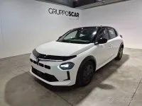 Ny Lancia Ypsilon 2026 Vit Halvkombi