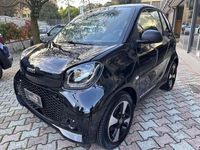 Usata Smart ForTwo Electric Drive Passion 41 kW (56 CV) 2021 Nero Cabrio