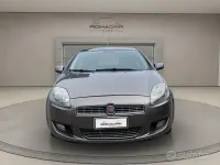 Usata Fiat Bravo 120 CV (88 kW) 2011 Giallo Utilitaria
