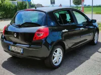 Usata Renault Clio III LE 75 CV (55 kW) 2007 Grigio Berlina