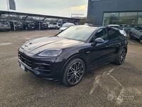 Usata Porsche Cayenne 470 CV (345 kW) 2024 Nero SUV