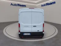 Usata Ford Transit Trend 131 CV (96 kW) 2022 Frozen white Furgone