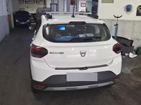 Usata Dacia Sandero Stepway 90 CV (66 kW) 2022 Bianco Berlina