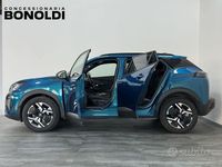 Usata Peugeot 2008 Allure 100 CV (73 kW) 2025 Blu SUV
