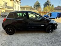 Usata Renault Clio II LE 75 CV (55 kW) 2008 Berlina
