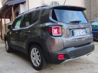 Usata Jeep Renegade Limited 140 CV (102 kW) 2016 Grigio SUV
