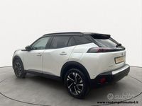 Usata Peugeot 2008 GT-line 131 CV (96 kW) 2020 Bianco SUV
