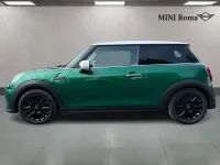 Usata Mini Cooper 136 CV (100 kW) 2022 British racing green iv Utilitaria