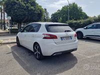 Usata Peugeot 308 92 CV (67 kW) 2016 Bianco Utilitaria