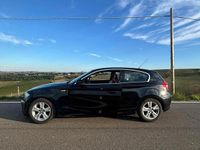 Usata BMW 116 122 CV (89 kW) 2008 Nero Utilitaria