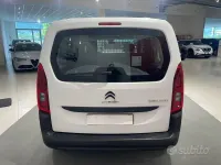 Usata Citroën Berlingo Live 102 CV (75 kW) 2021 Bianco Monovolume