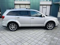 Usata Fiat Freemont Lounge 170 CV (125 kW) 2012 Grigio SUV