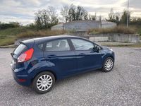 Usata Ford Fiesta 80 CV (58 kW) 2014 Blu Utilitaria