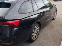 Käytetty Skoda Octavia Executive 150 HP (110 kW) 2021 Musta Farmari