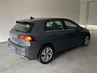 Usata VW Golf VIII Style 150 CV (110 kW) 2025 Grigio Utilitaria