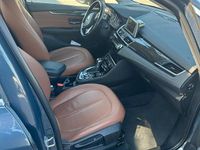 Begagnad BMW 218 Active Tourer Luxury Line 150 HK (110 kW) 2017 Minibuss