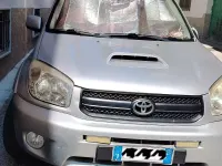 Usata Toyota RAV4 150 CV (110 kW) 2005 Grigio SUV