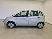 Käytetty Fiat Idea Active 77 HP (56 kW) 2007 Harmaa Tila-auto