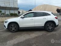 Usata Mercedes GLA200 150 CV (110 kW) 2022 Bianco SUV