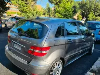 Usata Mercedes B180 109 CV (80 kW) 2010 Grigio Monovolume
