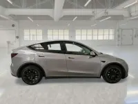 Usata Tesla Model Y 152 kW (208 CV) 2023 Grigio SUV