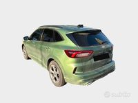 Usata Ford Kuga ST-Line X 150 CV (110 kW) 2024 Verde scuro SUV