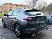 Usata Alfa Romeo Stelvio Business 160 CV (117 kW) 2022 Grigio SUV