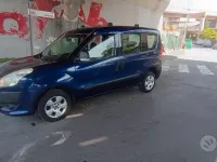 Usata Fiat Doblò 90 CV (66 kW) 2010 Bluazzurro Monovolume