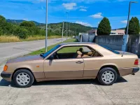 Usata Mercedes E300 188 CV (138 kW) 1988 Giallo Coupé