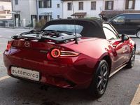 Usata Mazda MX5 Exclusive-Line 132 CV (97 kW) 2025 Rosso Cabrio