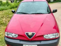 Usata Alfa Romeo 145 90 CV (66 kW) 1998 Rosso Utilitaria