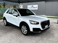 Usata Audi Q2 Business 116 CV (85 kW) 2017 Bianco SUV