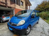 Usata Opel Vivaro 146 CV (107 kW) 2007 Blu/azzurro Monovolume